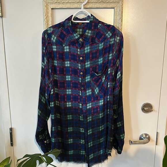 FREE PEOPLE | FP Plaid Blue and Green Motif Hand Dyed Flannel Button Up Shirt - Picture 2 of 9